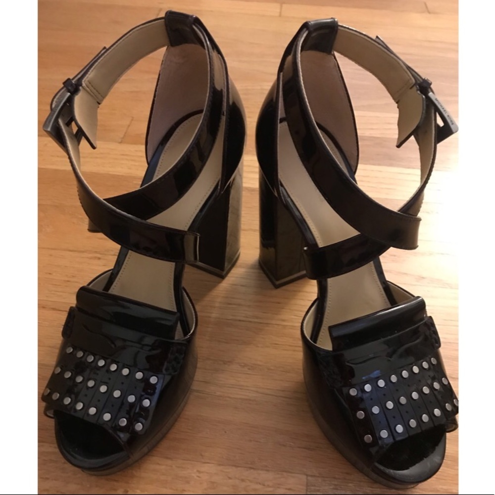 💕Michael Kors Platform Sandal - Picture 3 of 5